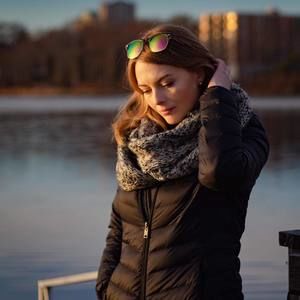 Meet your Posher, Rhiannon